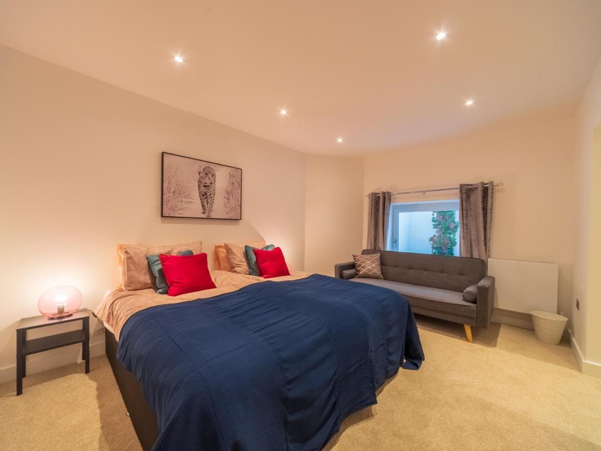 St Johns Road Apartments Perfect Location Watford  Eksteriør bilde